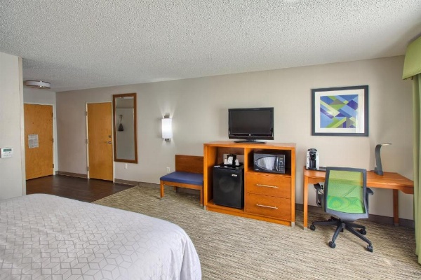 Holiday Inn Express Hotel And Suites Raleigh North - Wake Forest image 28