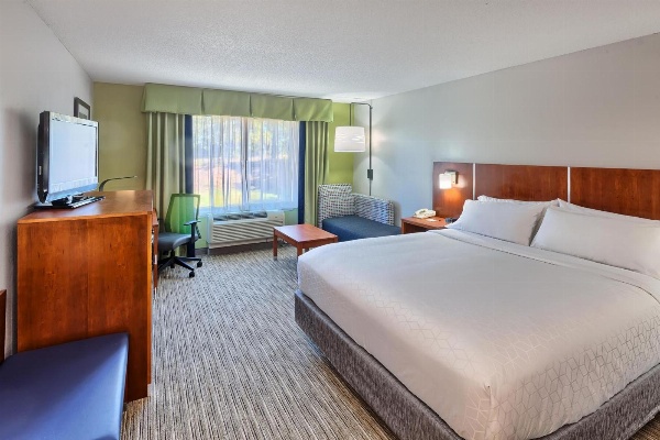 Holiday Inn Express Hotel And Suites Raleigh North - Wake Forest image 5